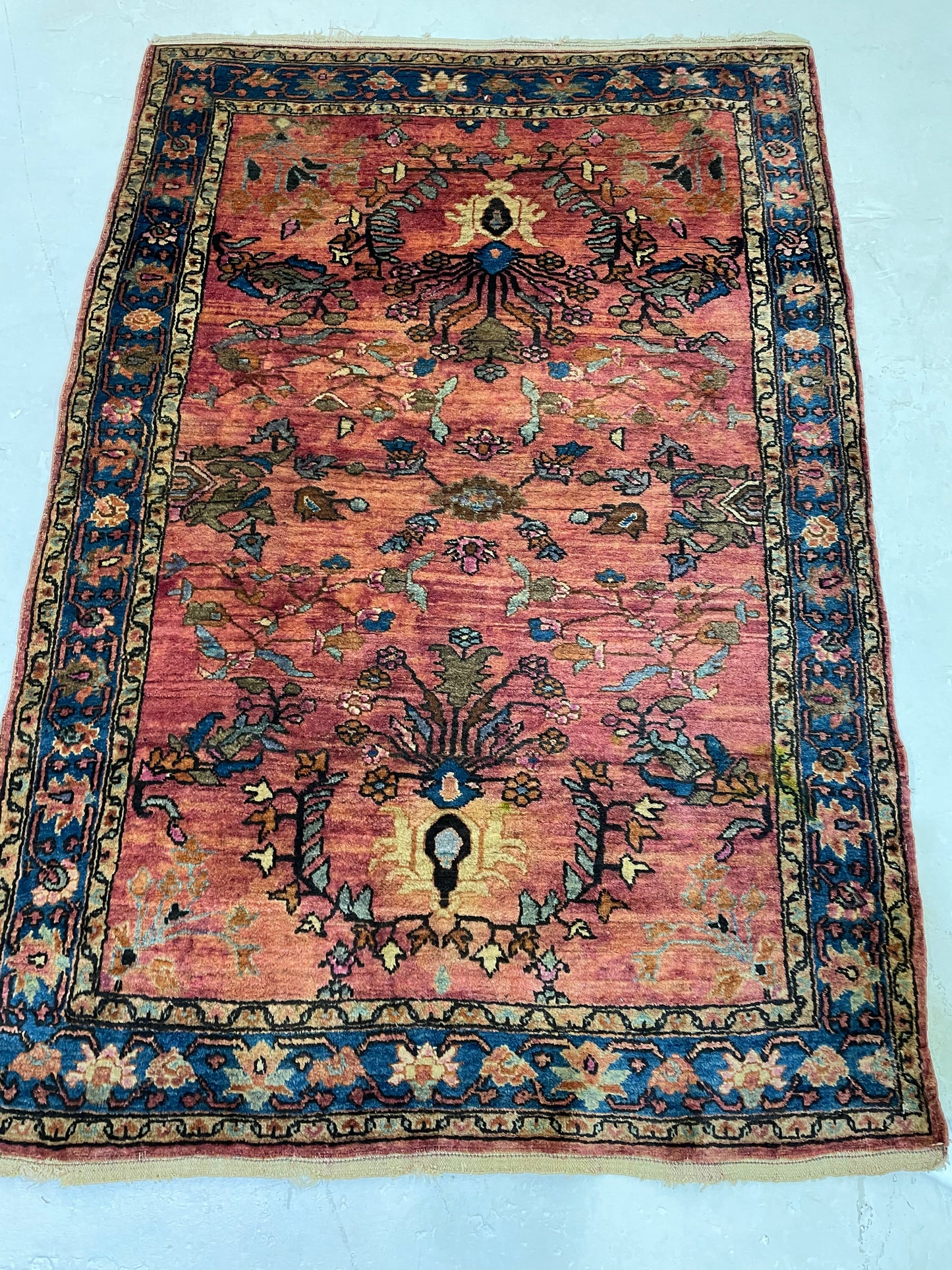 Antique Hand-Knotted Wool Rug Farahan 2'3" x 5'