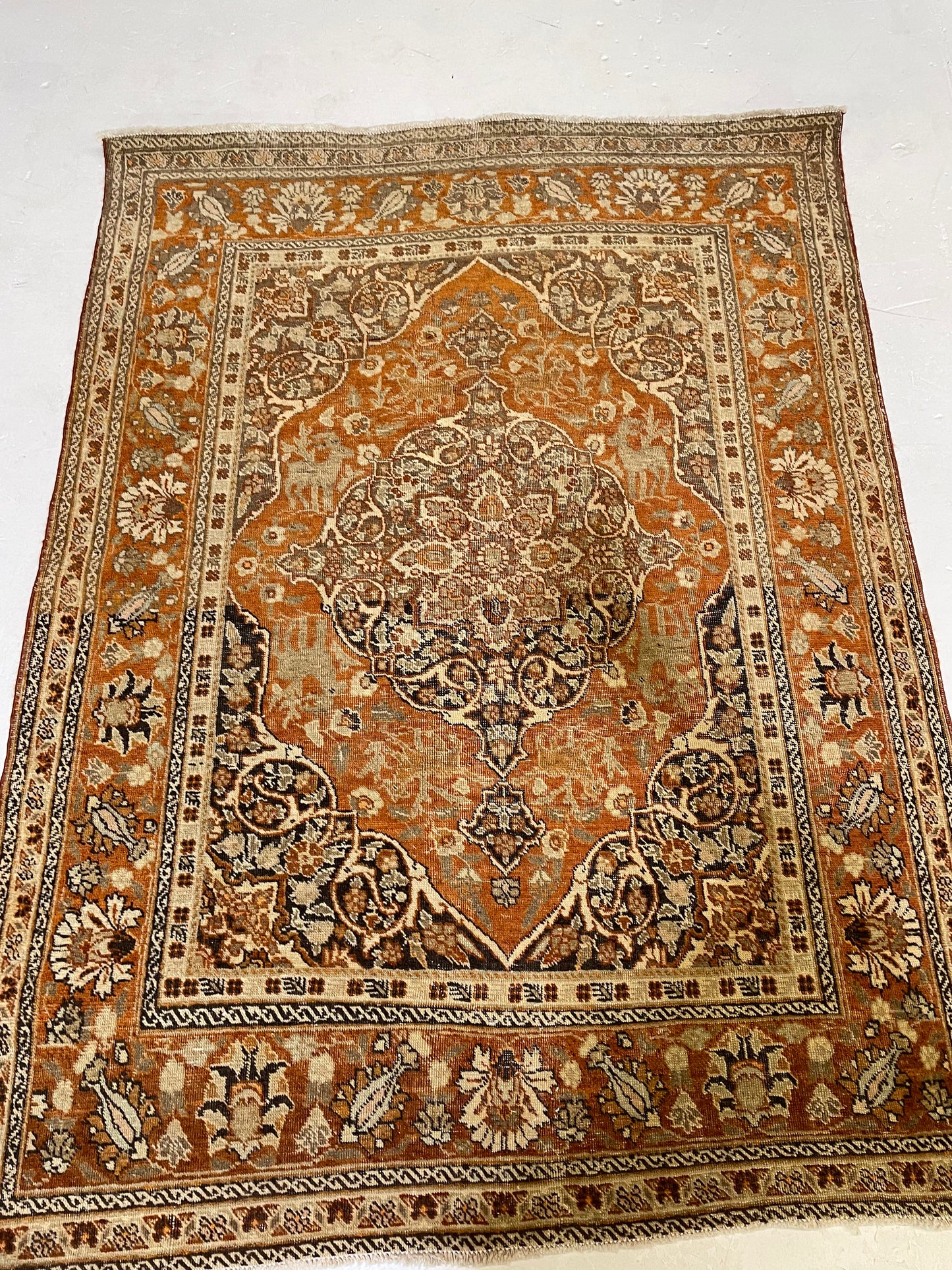 Hand-Knotted Wool Rug Tabriz Haj Jalili 4'1" x 5'7"
