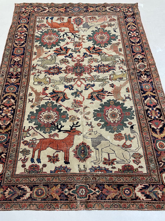 Hand-Knotted Wool Rug Sarogh Farahan 4'5" x 6'5"