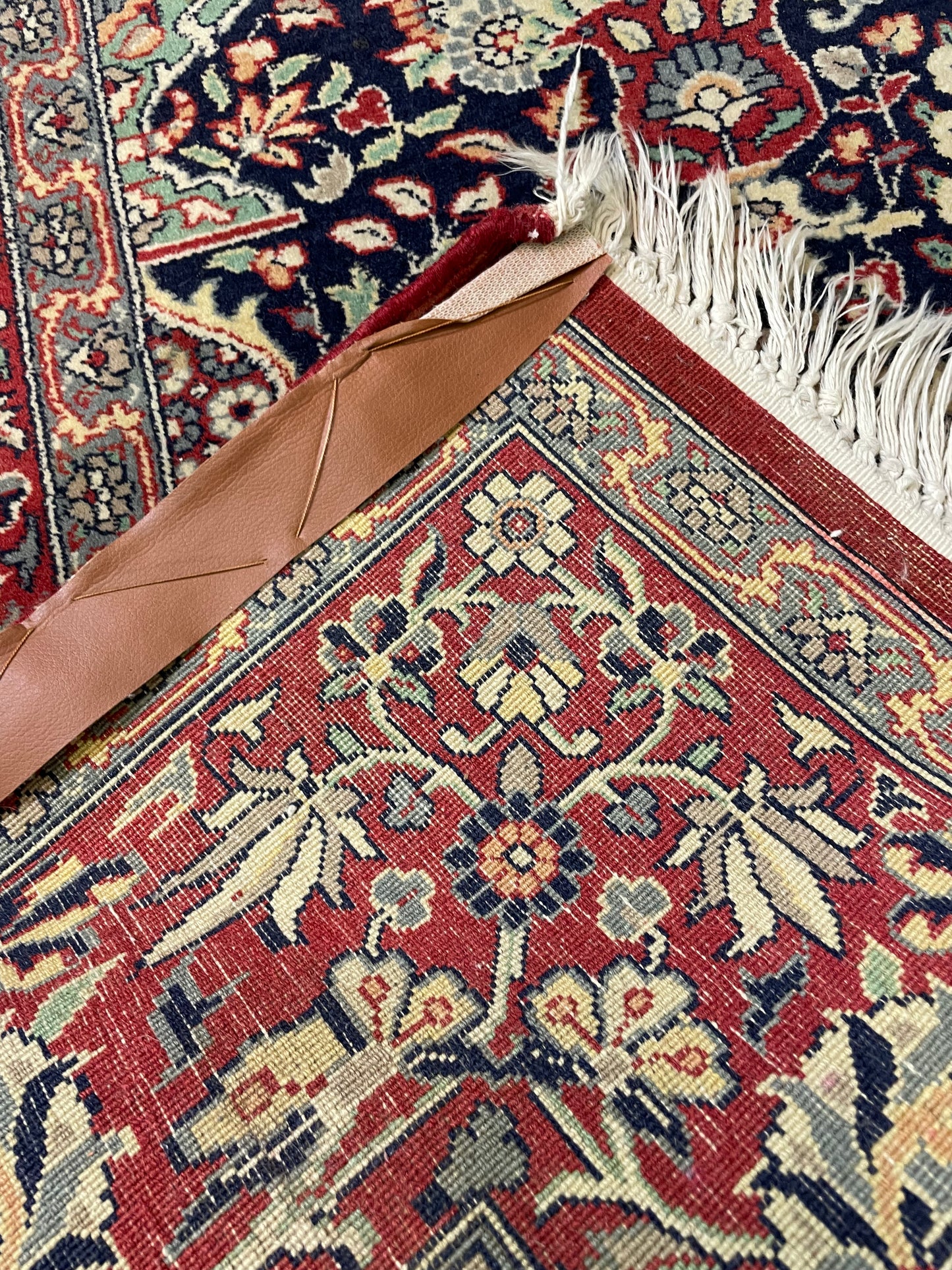 Hand-Knotted Kork Wool Rug Qum 4'6" x 7'2"