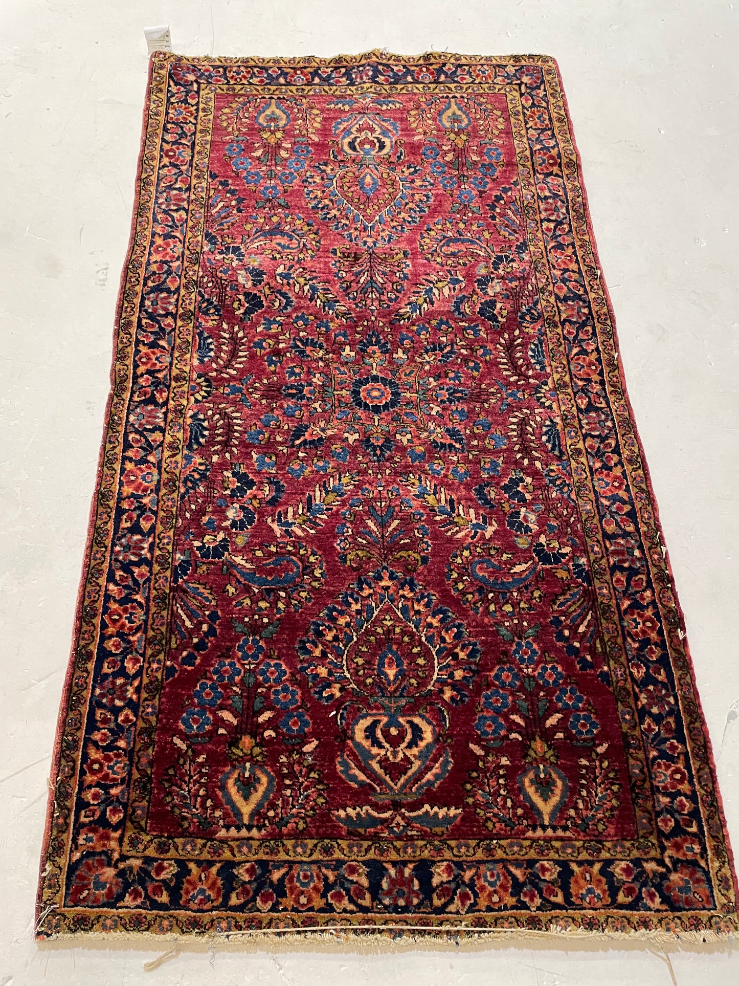 Hand-Knotted Wool Rug Sarouk Mohajeran 2'8" x 4'10"