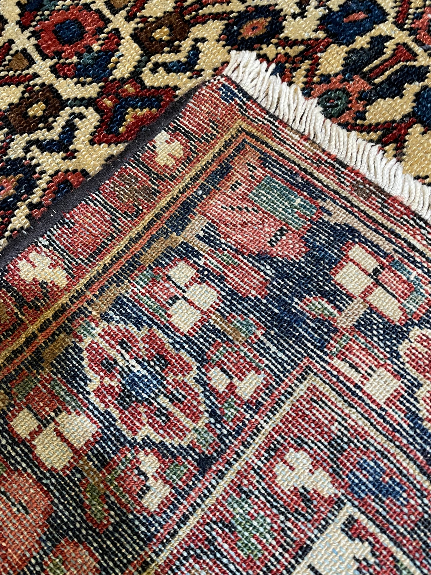 Hand-Knotted Wool Rug Bakhtiari 4'9" x 6'5'
