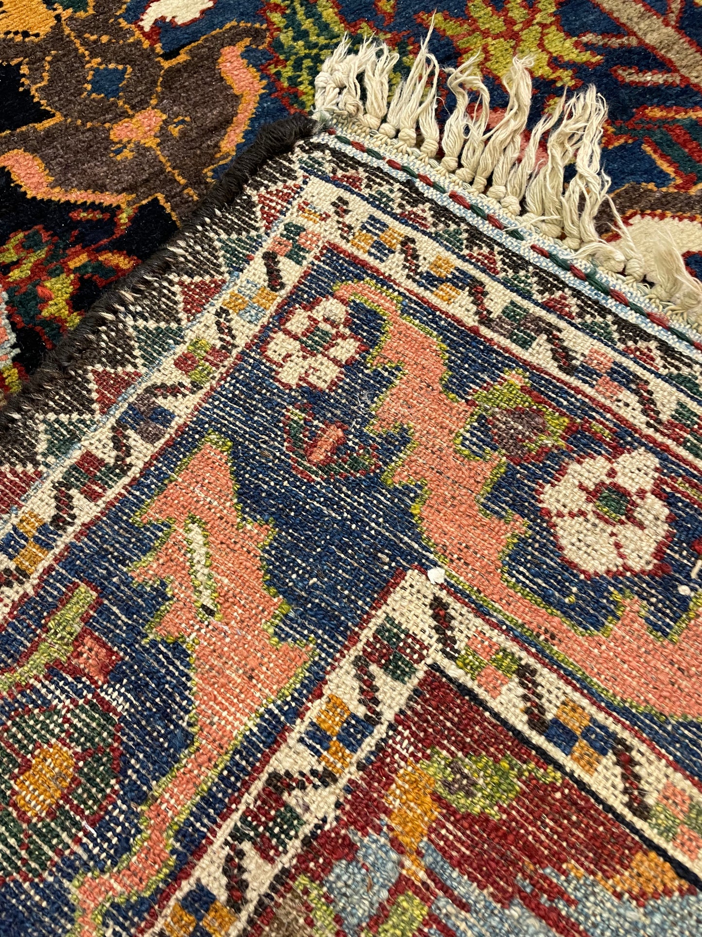 Hand-Knotted Wool Rug Bakhtiari 4'7" x 6'7"
