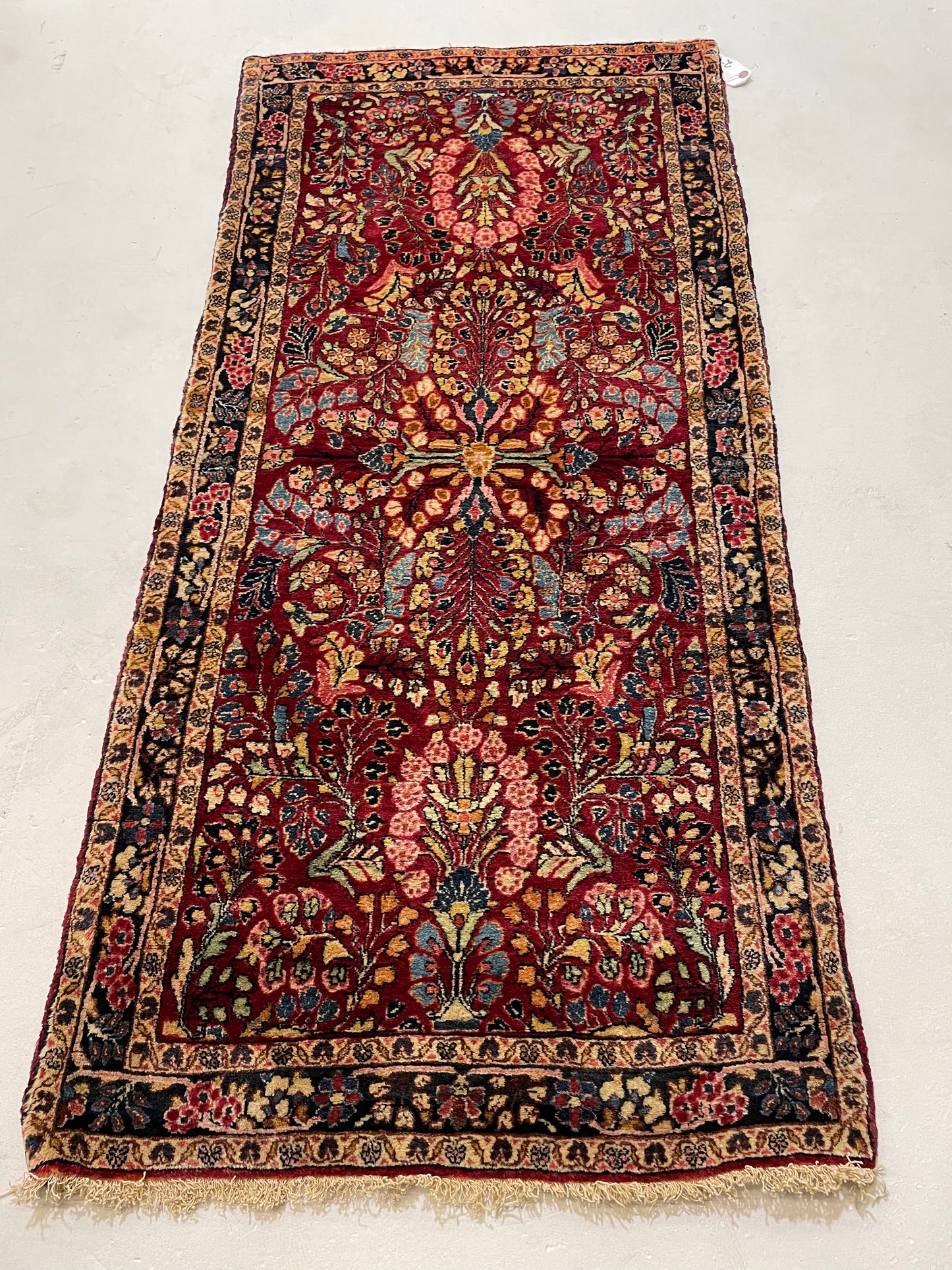 Hand-Knotted Wool Rug Sarouk Mohajeran 2'6" x 5'