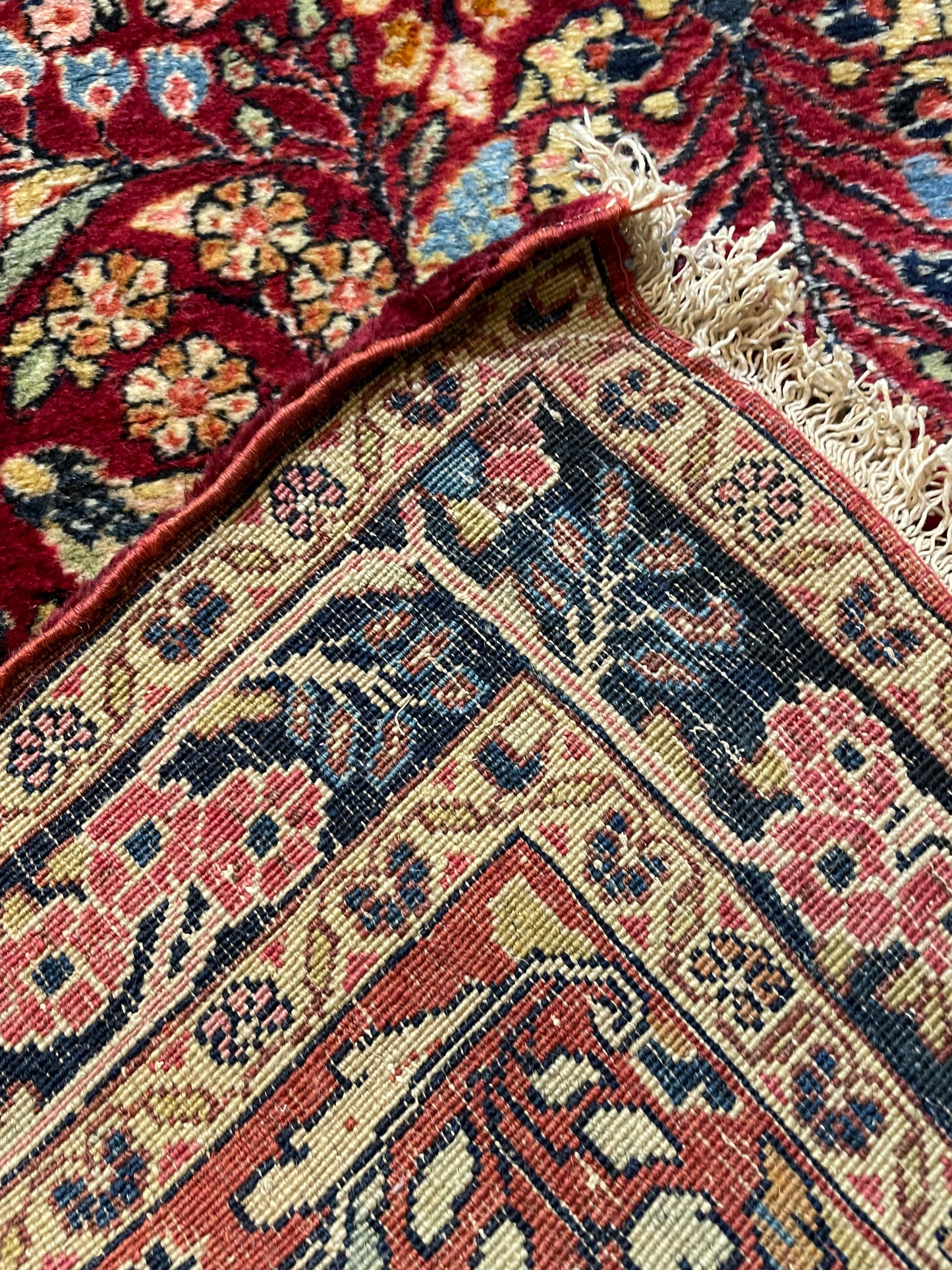 Hand-Knotted Wool Rug Sarouk Mohajeran 2'6" x 5'