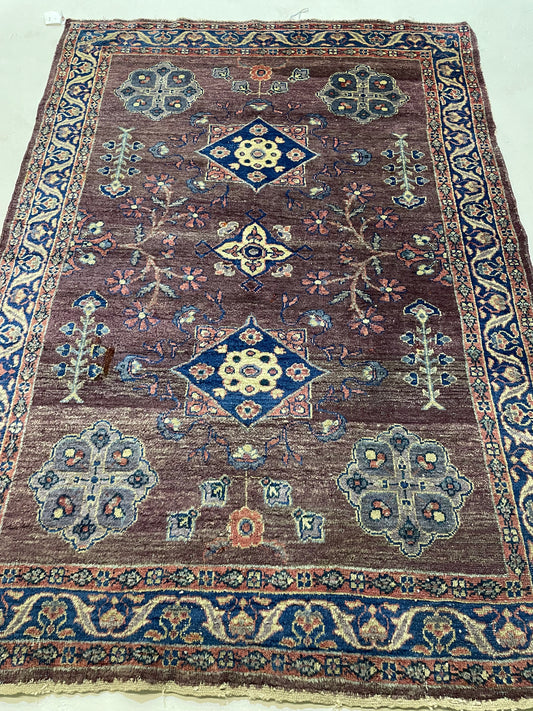 Hand-Knotted Wool Rug Mahal 4'6" x 6'7"