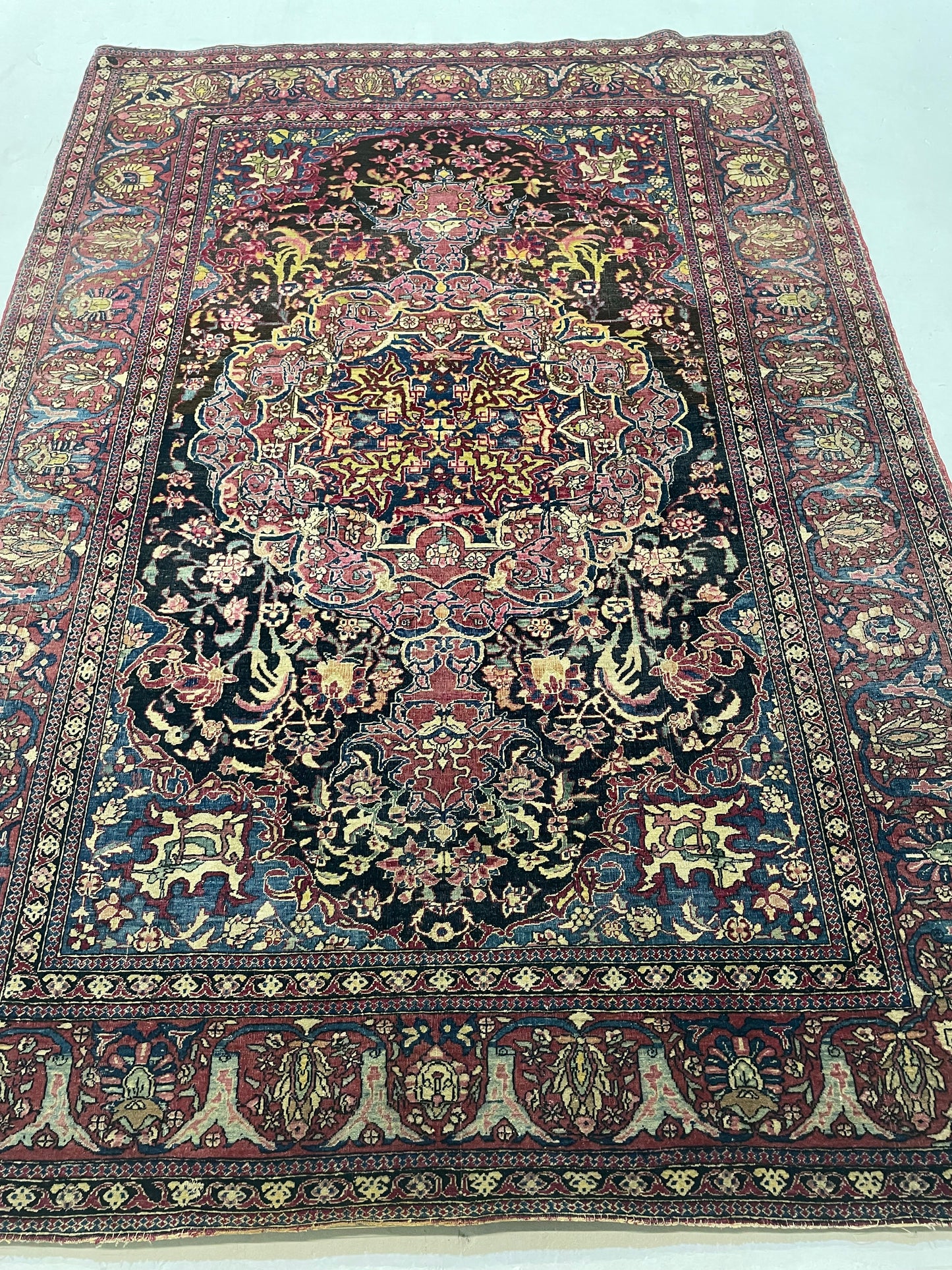 Antique Hand-Knotted Wool Rug Tehran 4'7" x 6'8"