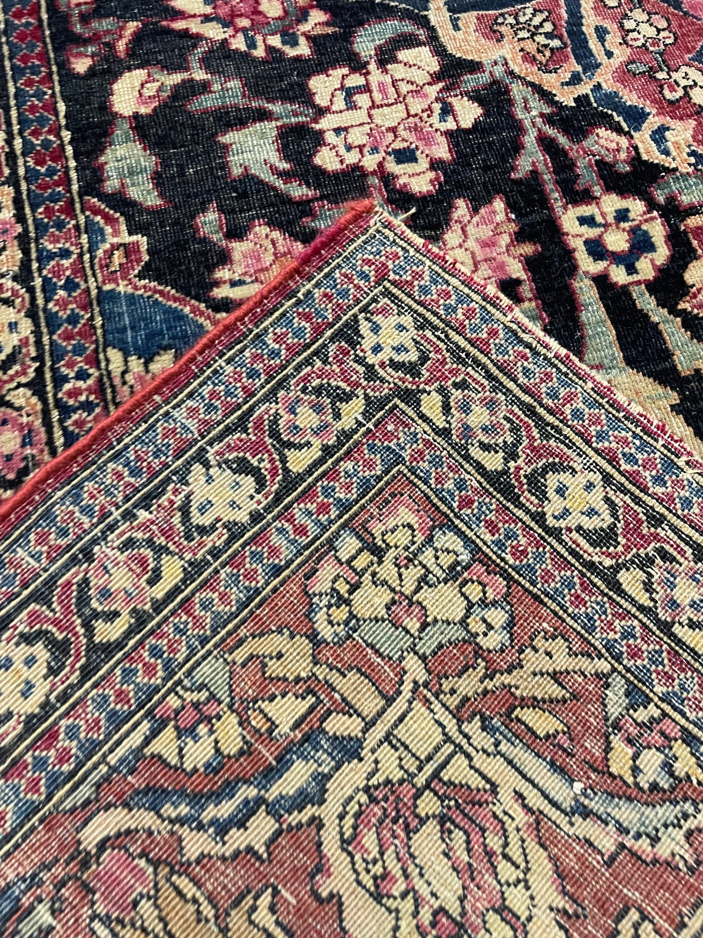 Antique Hand-Knotted Wool Rug Tehran 4'7" x 6'8"