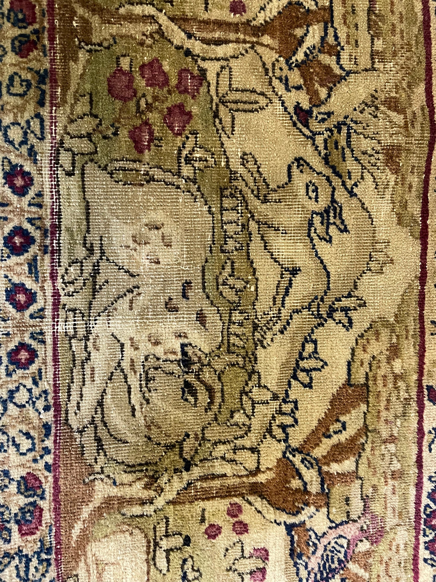 Hand-Knotted Wool Rug Kerman Rahvar 4'5" x 6'8"