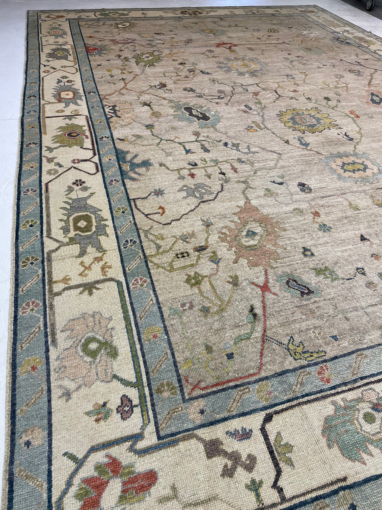 Hand-Knotted Wool Rug Turkish Oushak 12'4" x 17'3"
