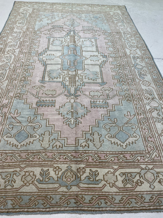 Hand-Knotted Wool Rug Turkish Oushak 5'10" x 9'6"