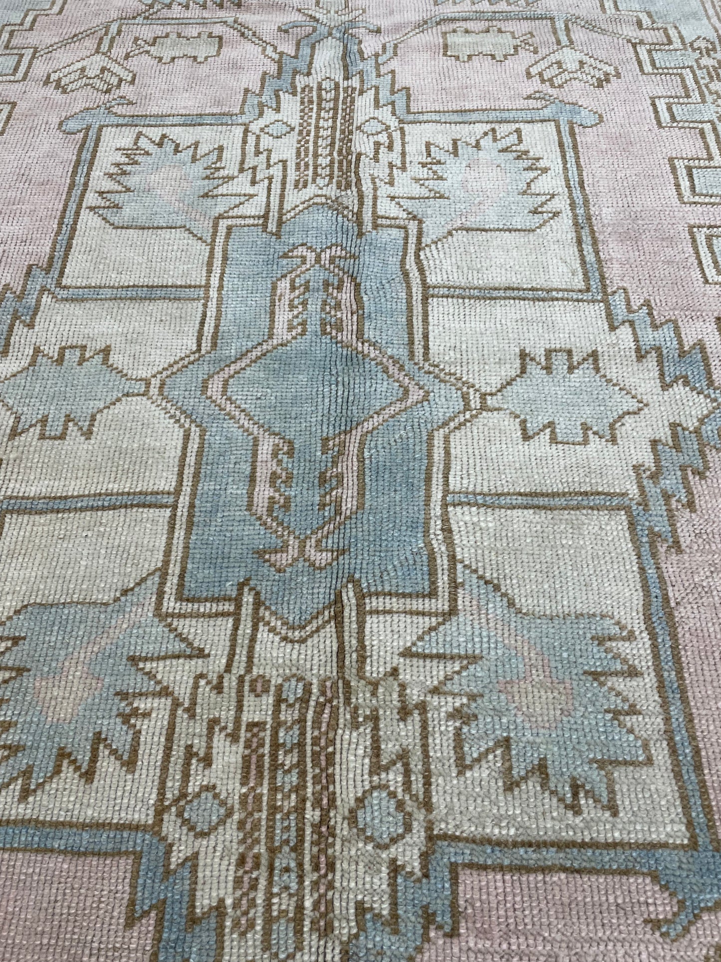 Hand-Knotted Wool Rug Turkish Oushak 5'10" x 9'6"