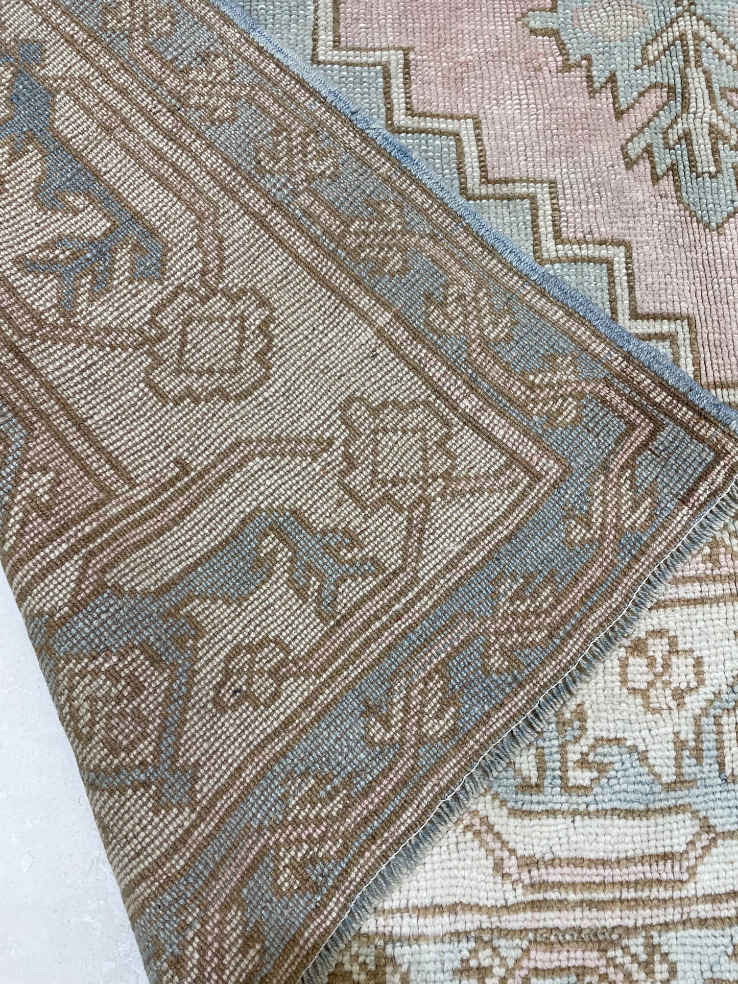 Hand-Knotted Wool Rug Turkish Oushak 5'10" x 9'6"