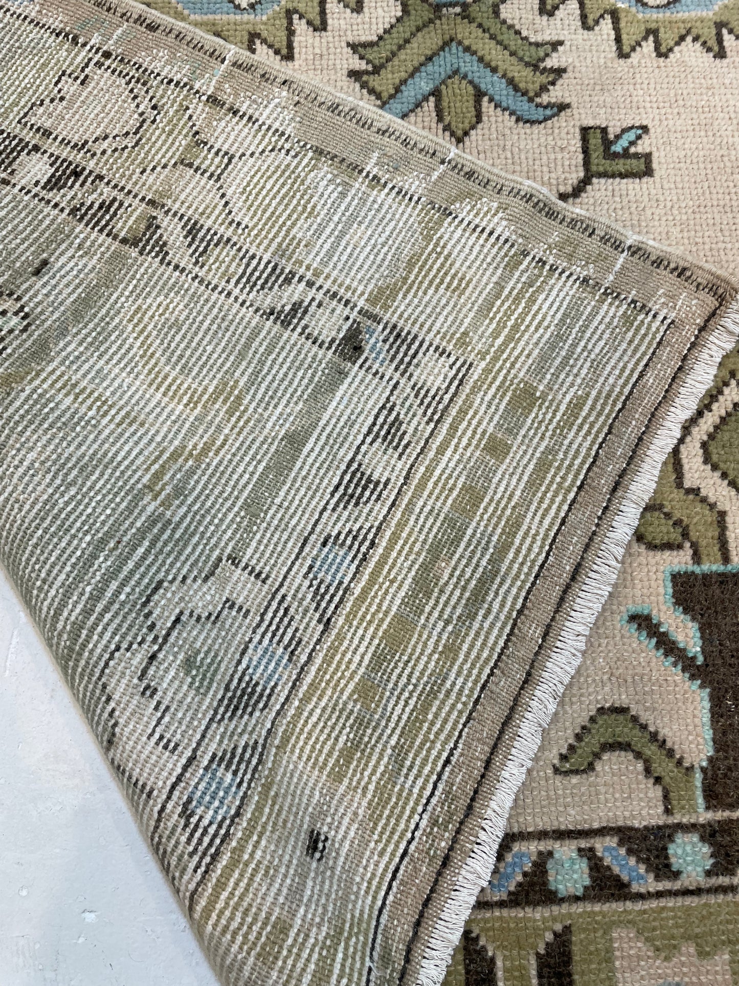 Hand-Knotted Wool Rug Turkish Oushak 4'7" x 7'10"