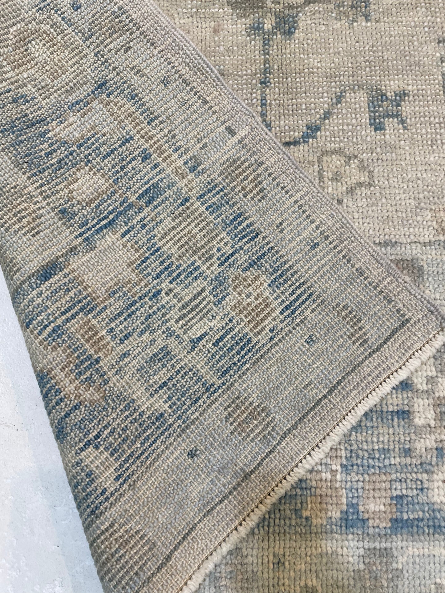 Hand-Knotted Wool Rug Turkish Oushak 4' x 6'10"