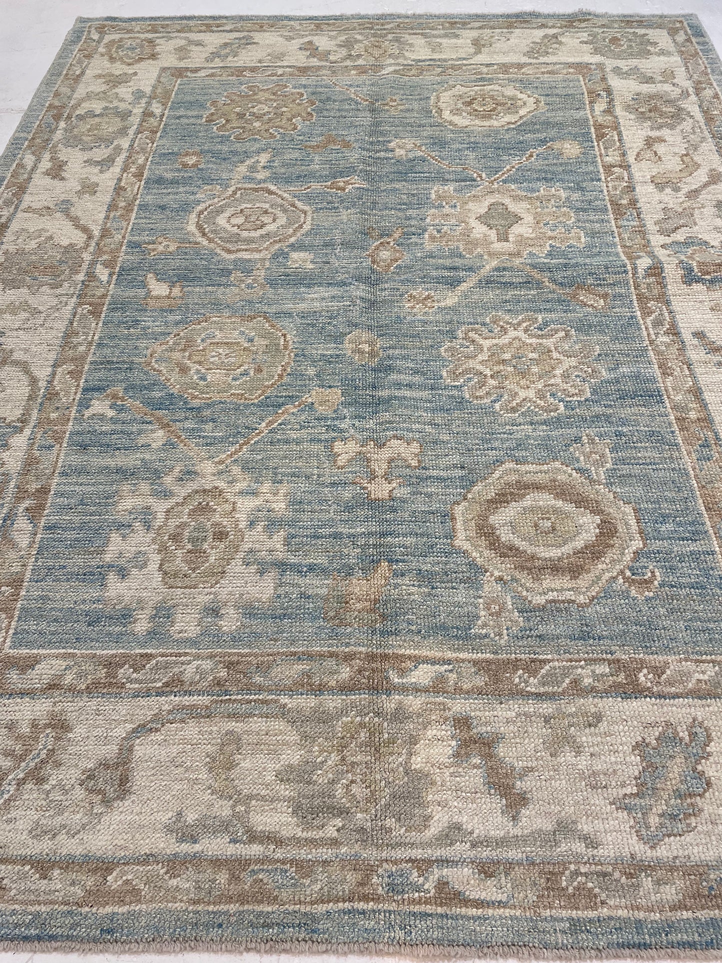 Hand-Knotted Wool Rug Turkish Oushak 5'3" x 6'8"