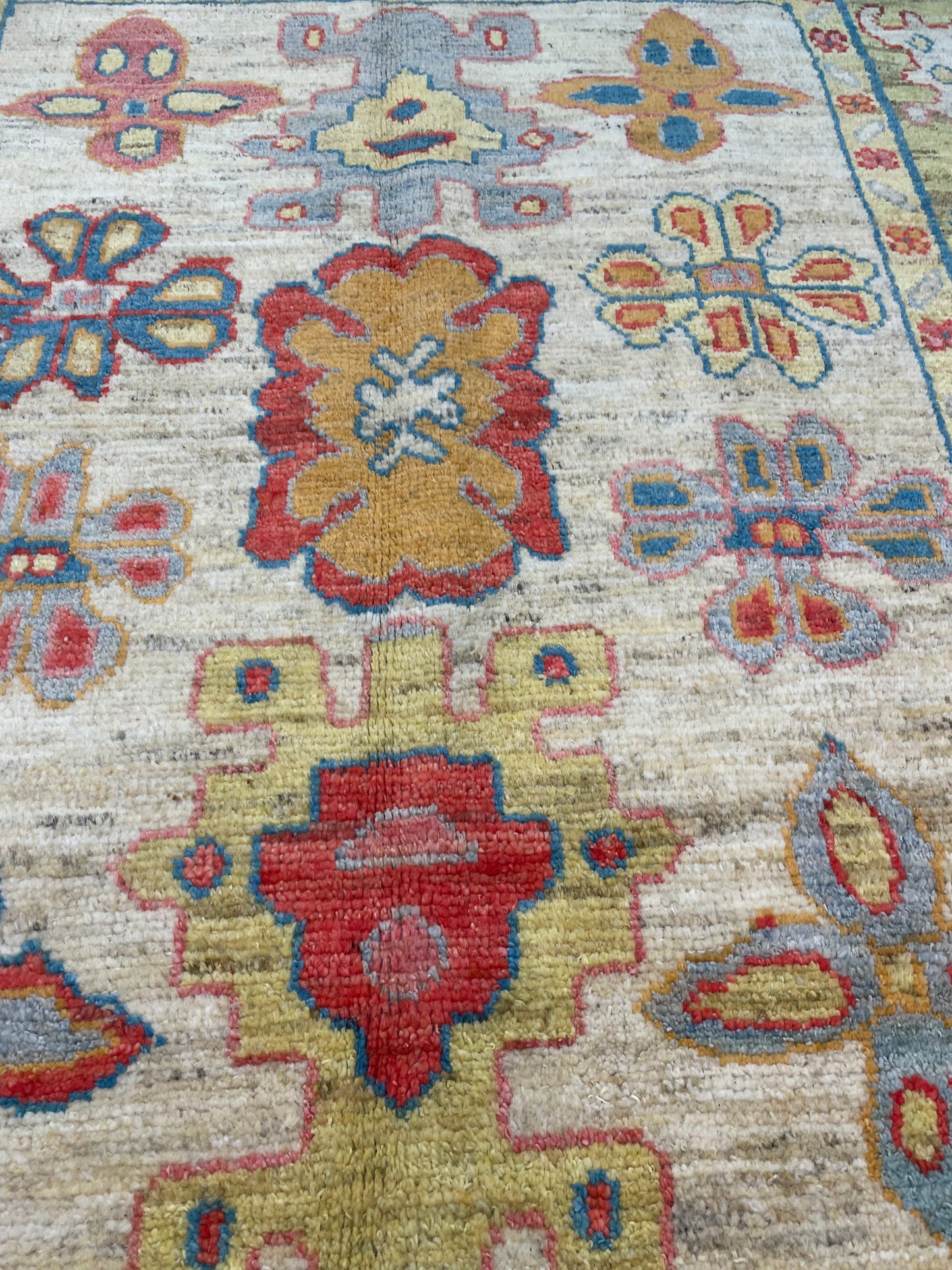 Hand-Knotted Wool Rug Turkish Oushak 5' x 6'