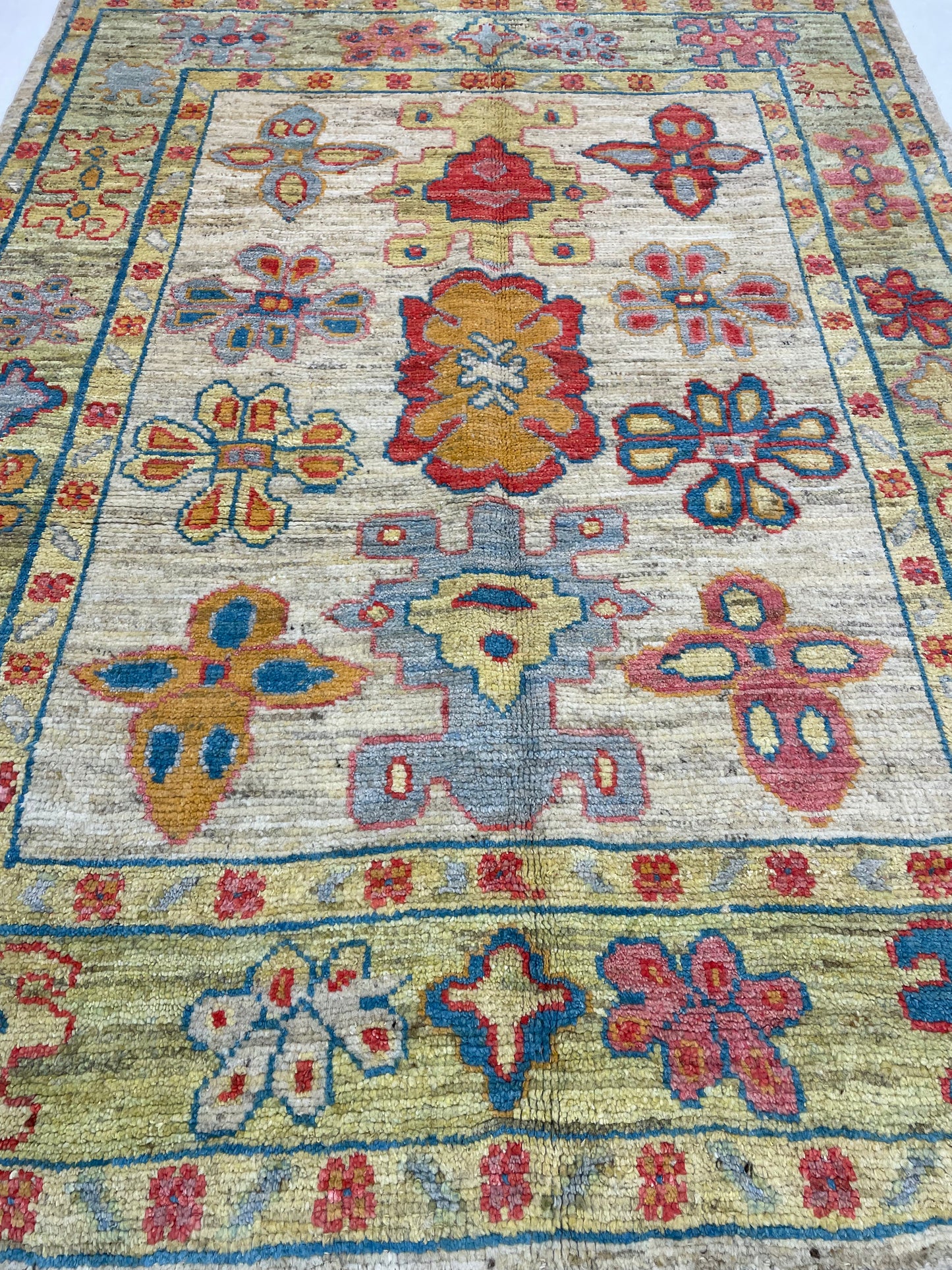 Hand-Knotted Wool Rug Turkish Oushak 5' x 6'