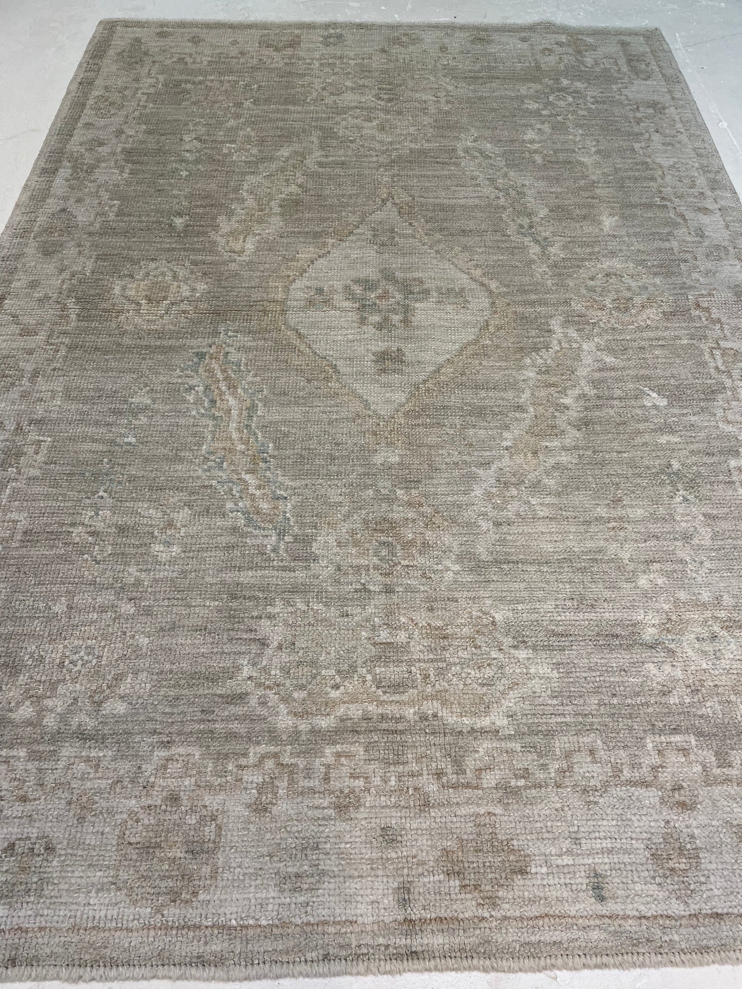 Hand-Knotted Wool Rug Turkish Oushak 4'2" x 5'10"