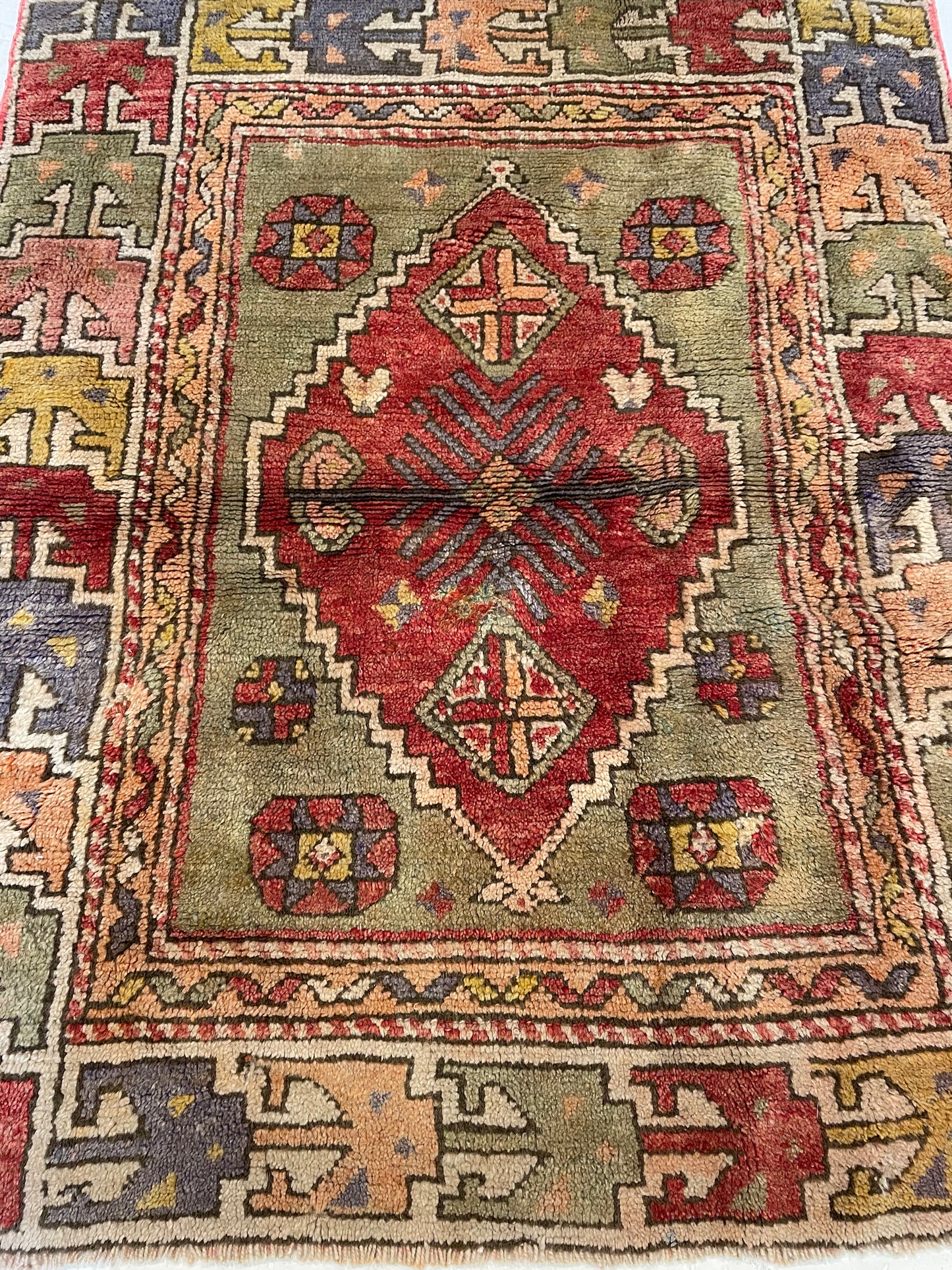 Hand-Knotted Wool Rug Turkish Oushak 2'8" x 3'3"
