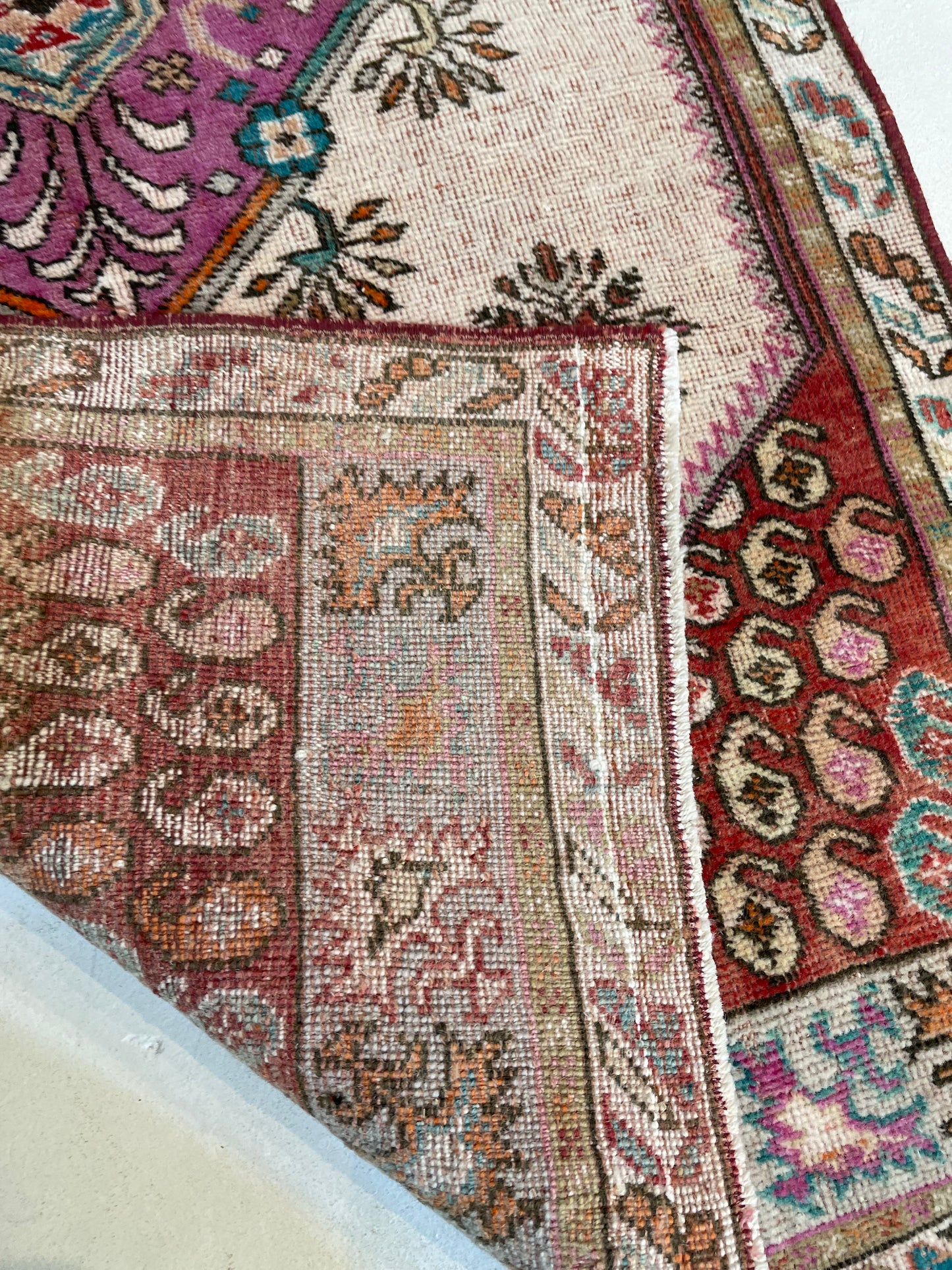 Hand-Knotted Wool Rug Turkish Oushak 2'6" x 4'11"