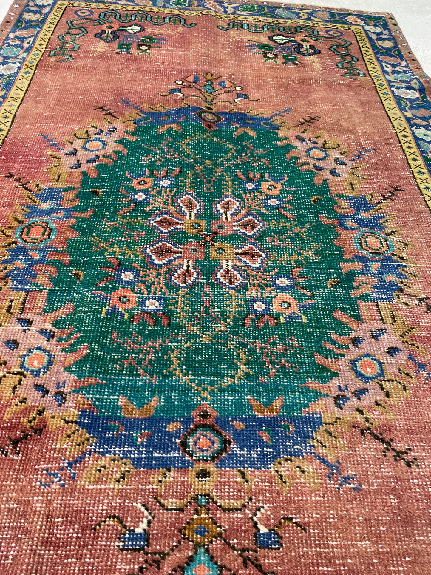 Hand-Knotted Wool Rug Turkish Oushak 3'8" x 6'5"