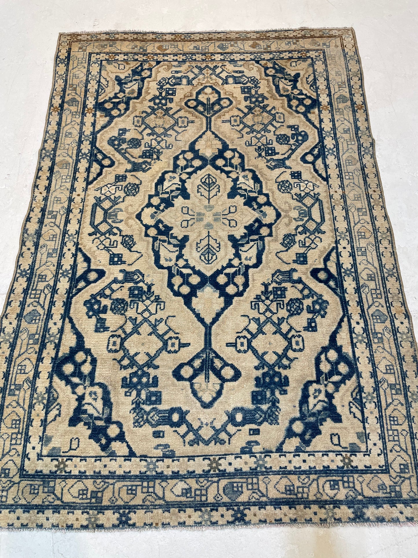 Hand-Knotted Wool Rug Turkish Oushak 3'5" x 4'11"