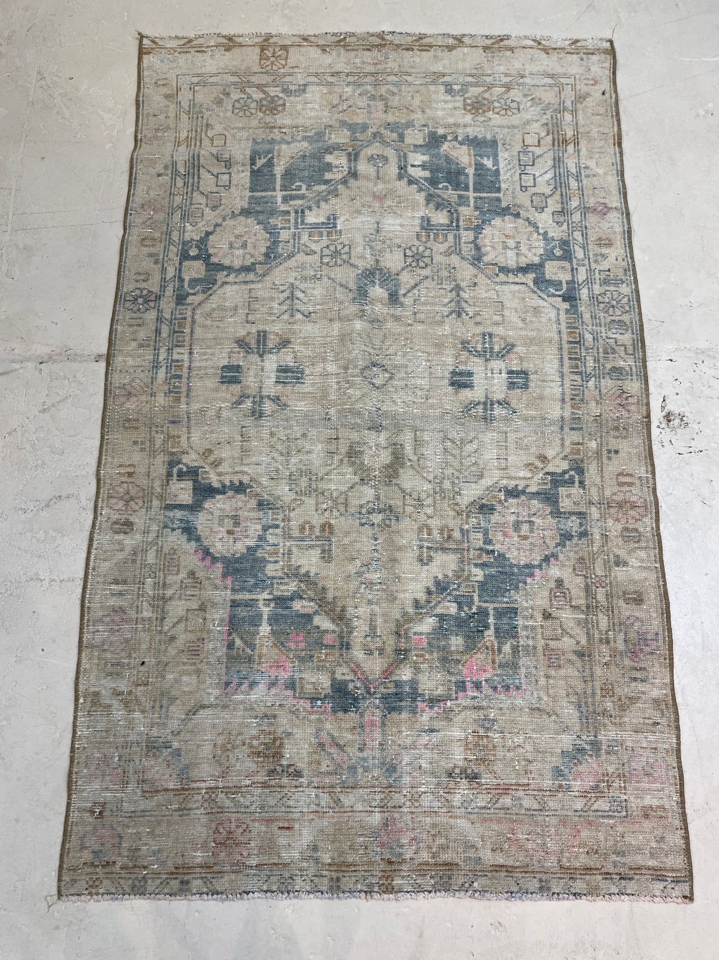 Hand-Knotted Wool Rug Turkish Oushak 2'11" x 4'10"