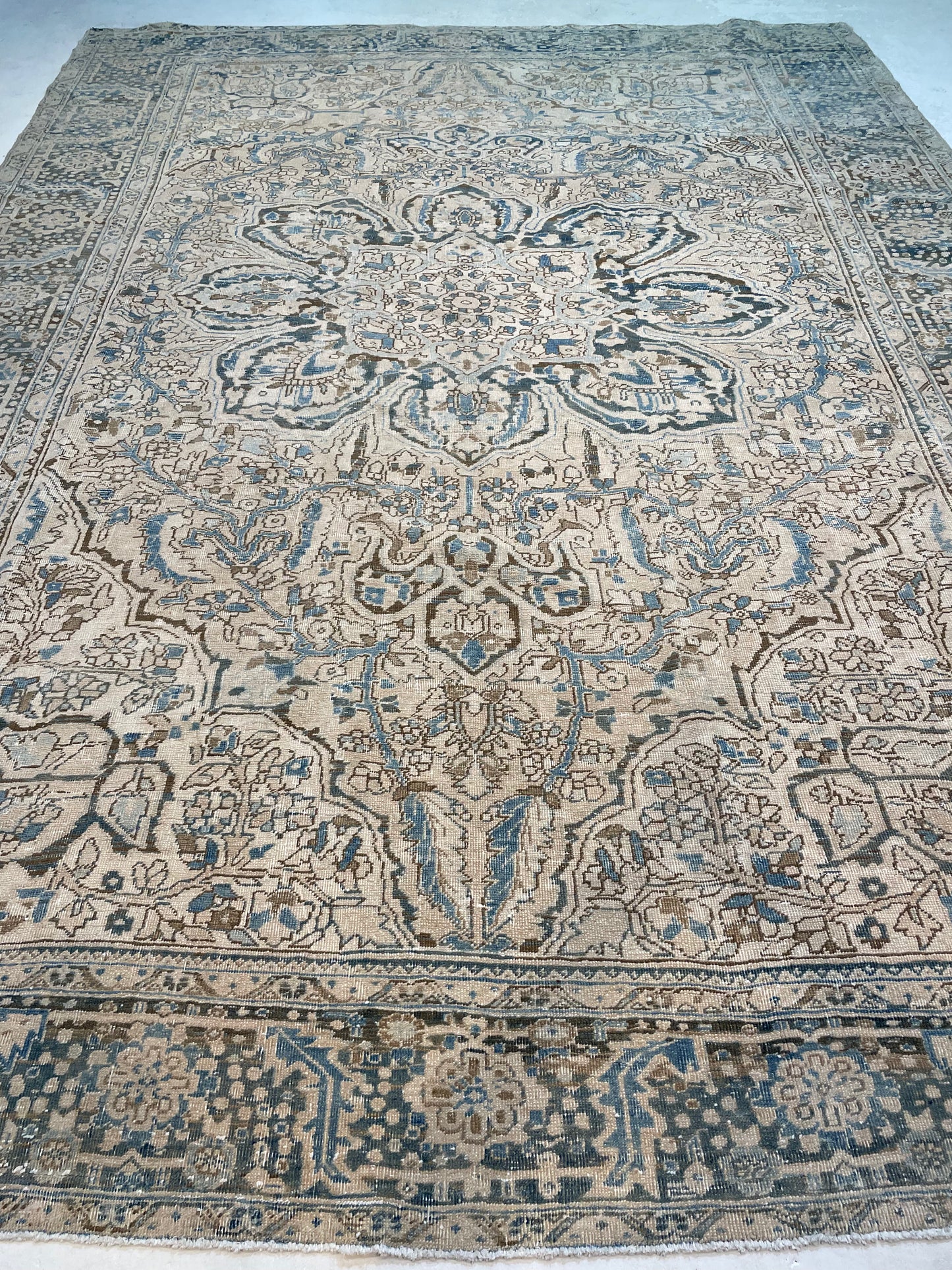 Hand-Knotted Wool Rug Turkish Oushak 10'3" x 13'6"