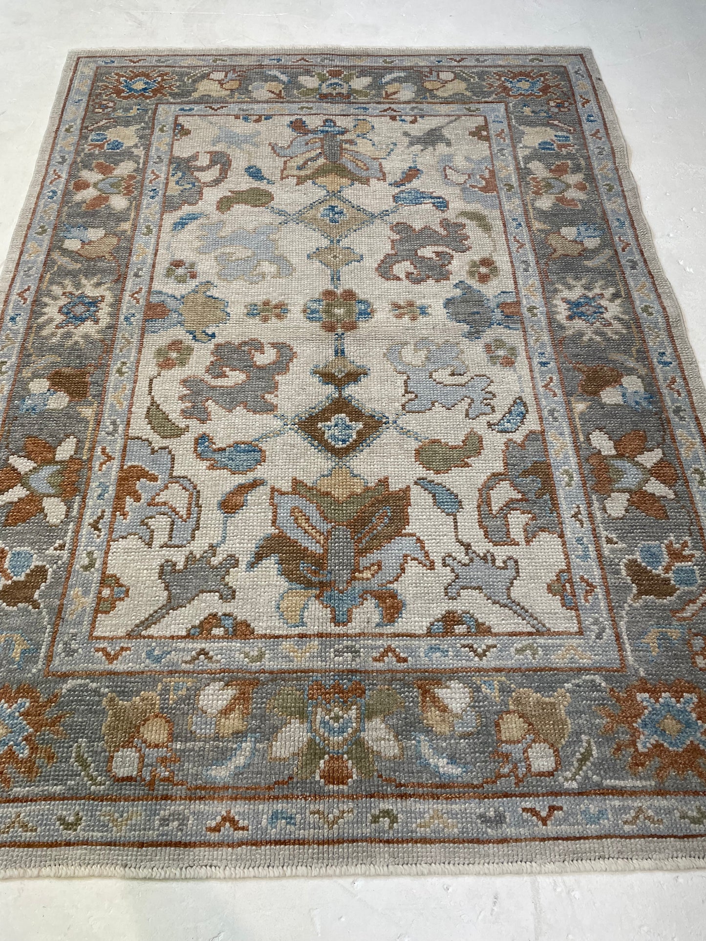 Hand-Knotted Wool Rug Turkish Oushak 4'2" x 5'9"