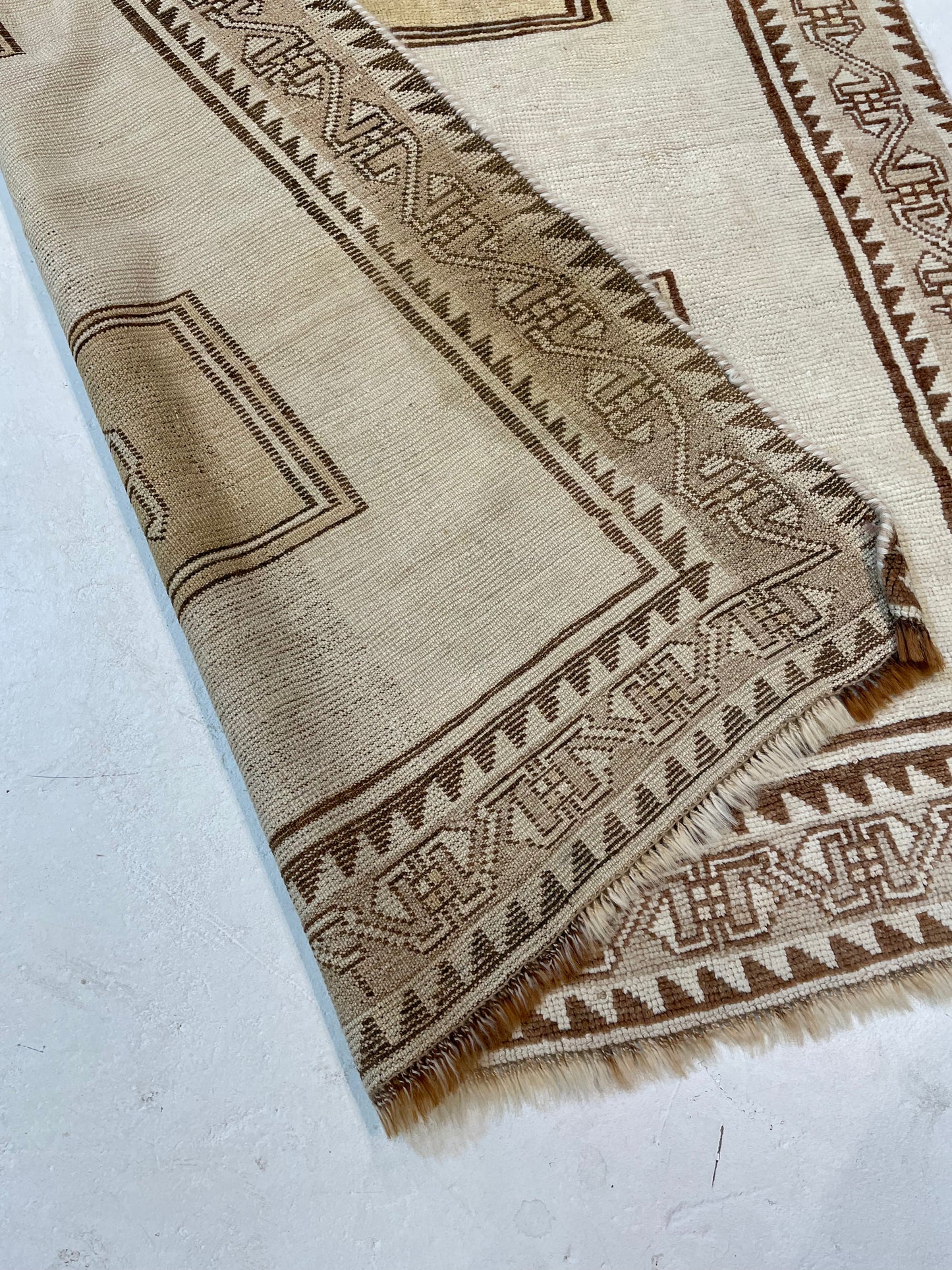 Hand-Knotted Wool Rug Turkish Oushak 4' x 7'6"