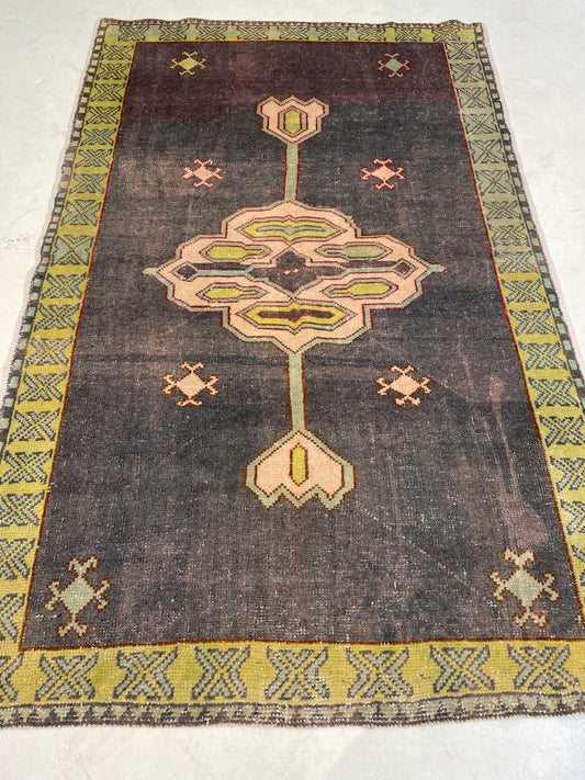 Hand-Knotted Wool Rug Turkish Oushak 4'1" x 6'5"