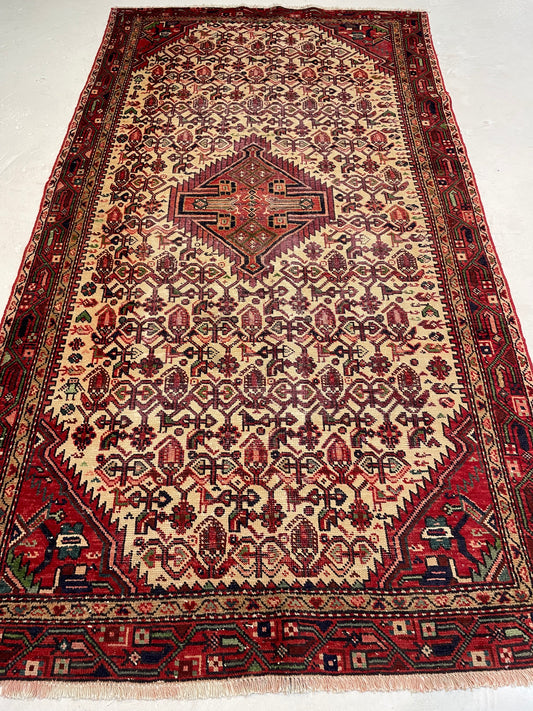 Hand-Knotted Wool Rug Hamedan 4'7" x 8'6"