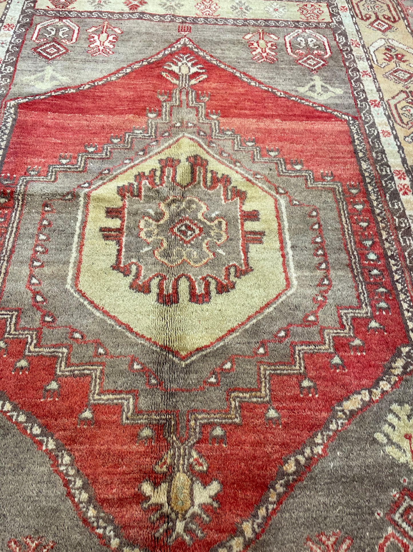 Hand-Knotted Wool Rug Turkish Oushak 4'7" x 7'3"