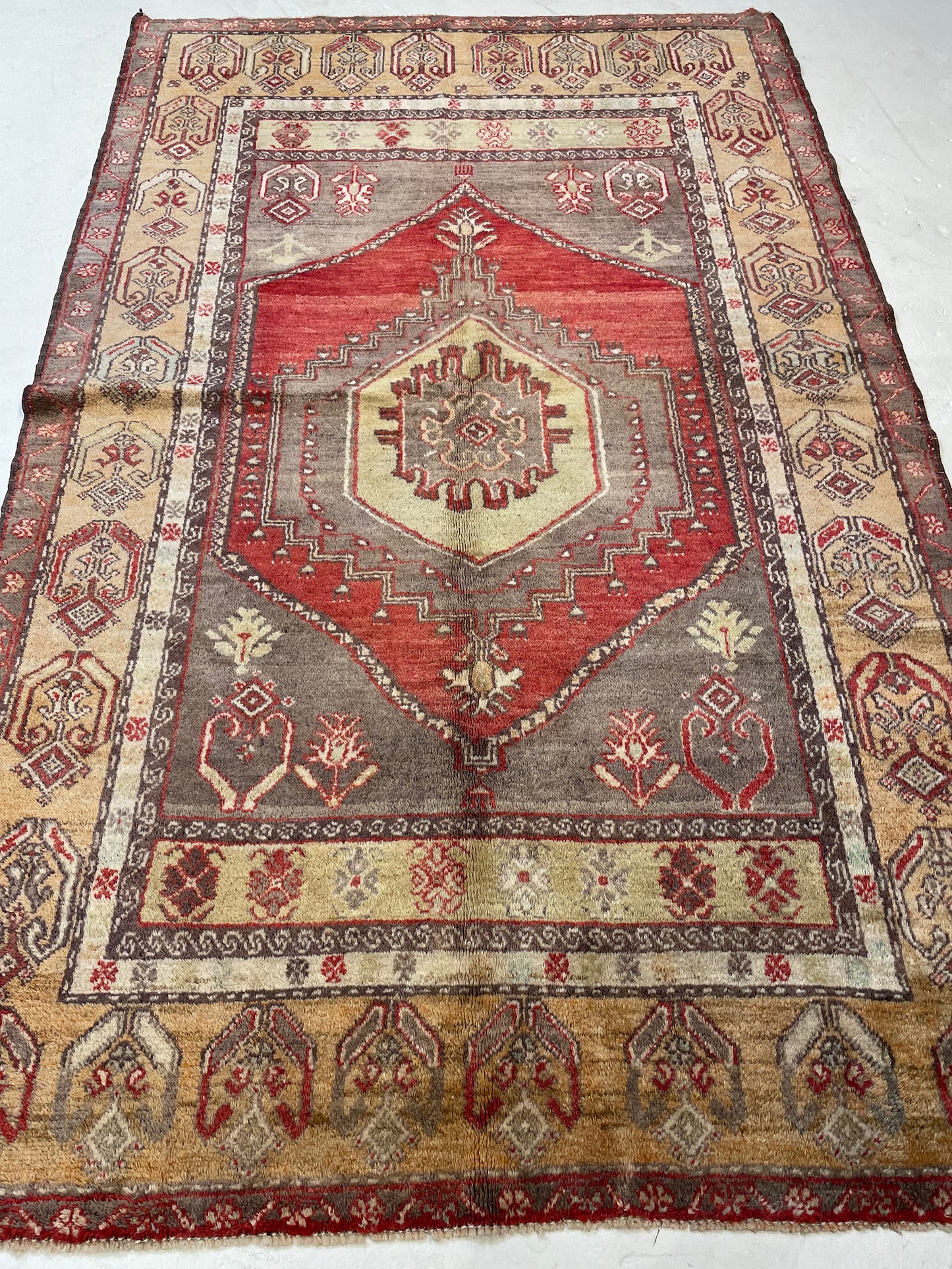 Hand-Knotted Wool Rug Turkish Oushak 4'7" x 7'3"