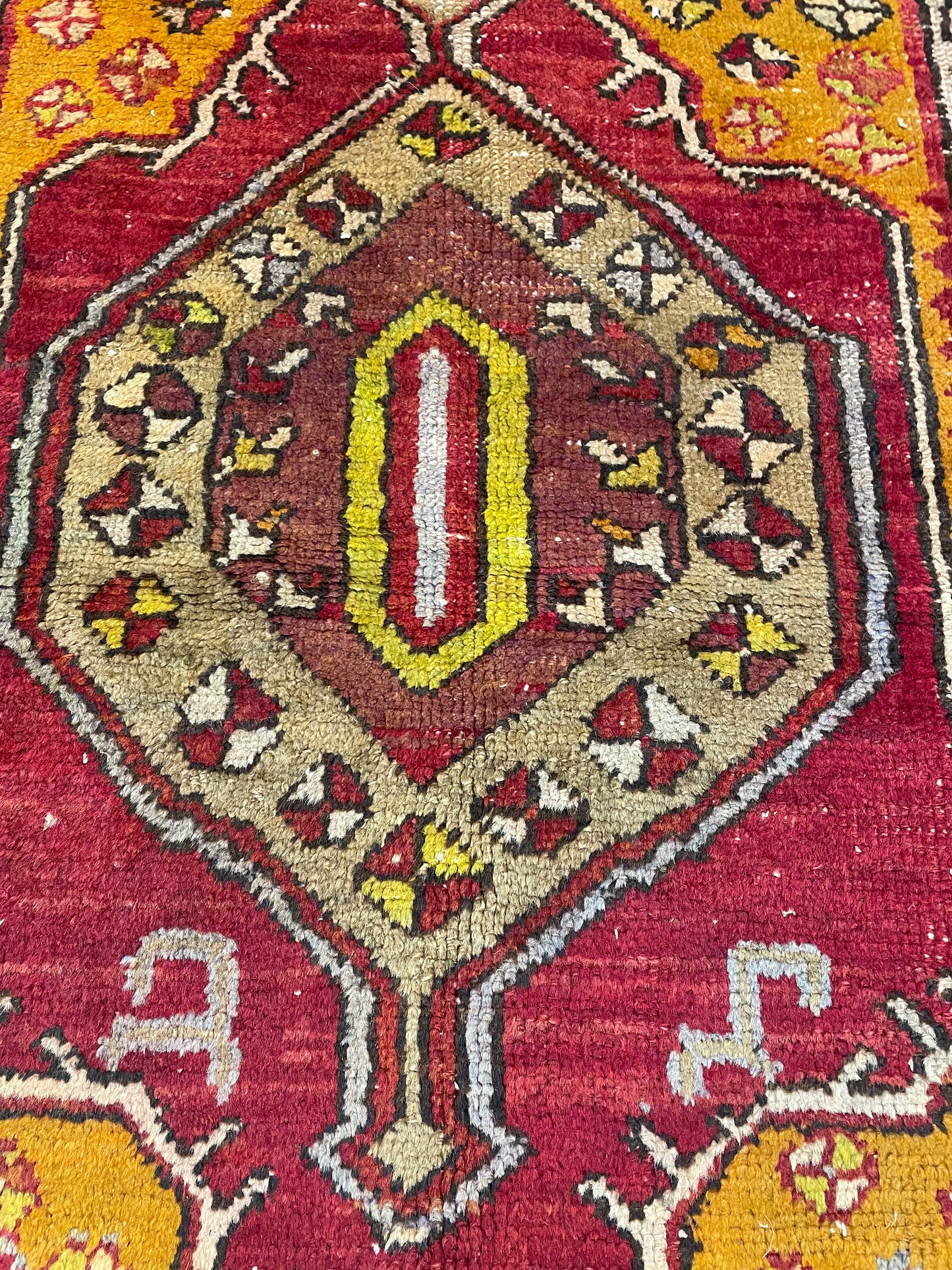 Hand-Knotted Wool Rug Turkish Oushak 4' x 4'9"