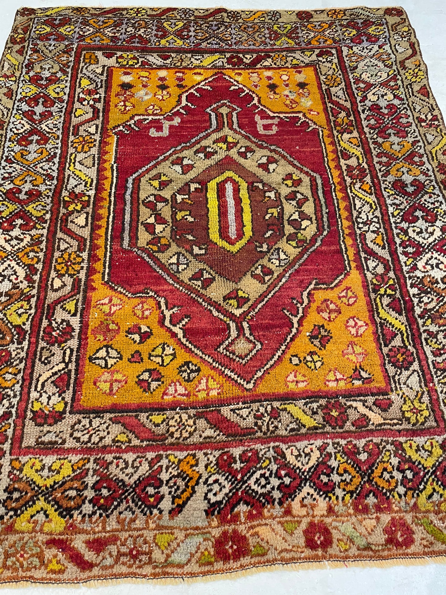 Hand-Knotted Wool Rug Turkish Oushak 4' x 4'9"