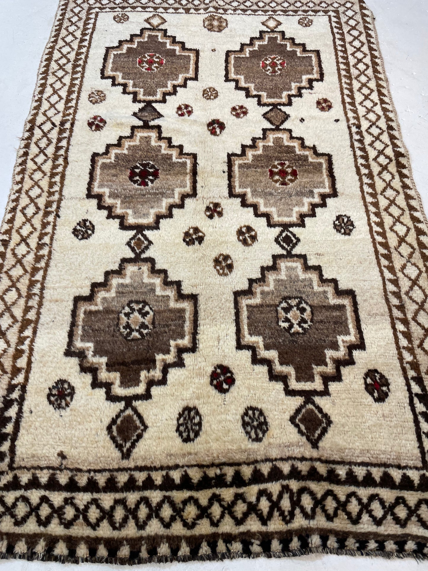 Hand-Knotted Wool Rug Turkish Oushak 4' x 6'6"