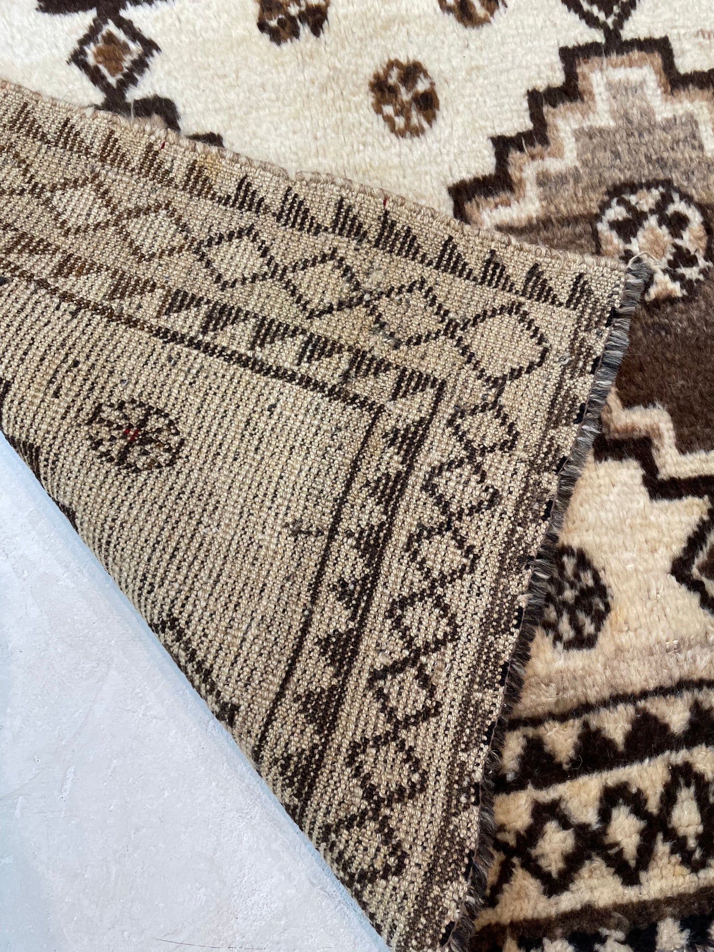 Hand-Knotted Wool Rug Turkish Oushak 4' x 6'6"