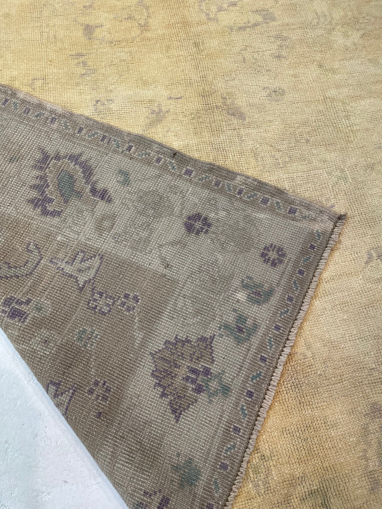 Hand-Knotted Wool Rug Turkish Oushak 5' x 7'7"