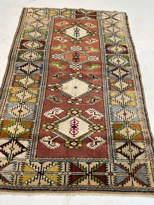 Hand-Knotted Wool Rug Turkish Oushak 2'11" x 4'7"