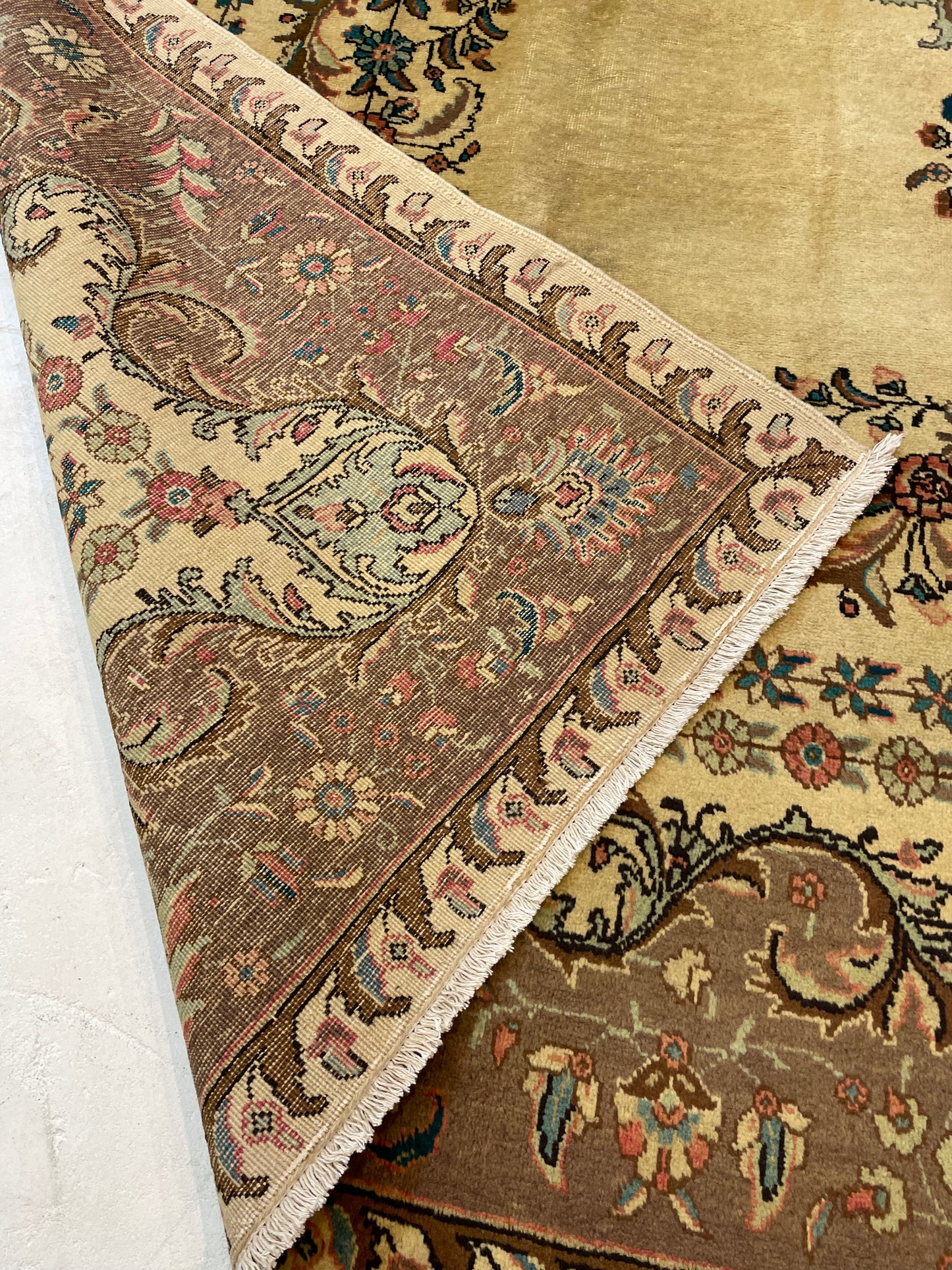 Hand-Knotted Wool Rug Tabriz 9'11" x 12'10"