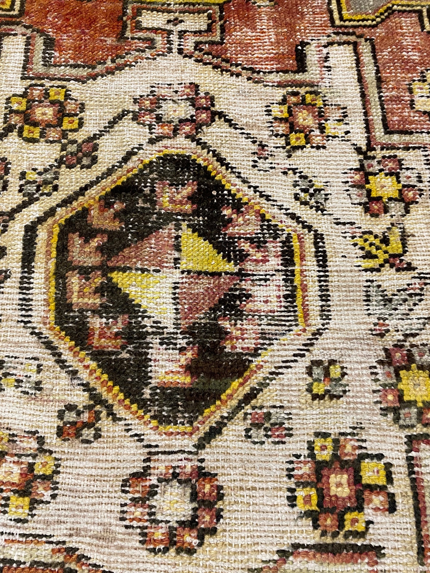 Hand-Knotted Wool Rug Turkish Oushak 2'8" x 4'11"