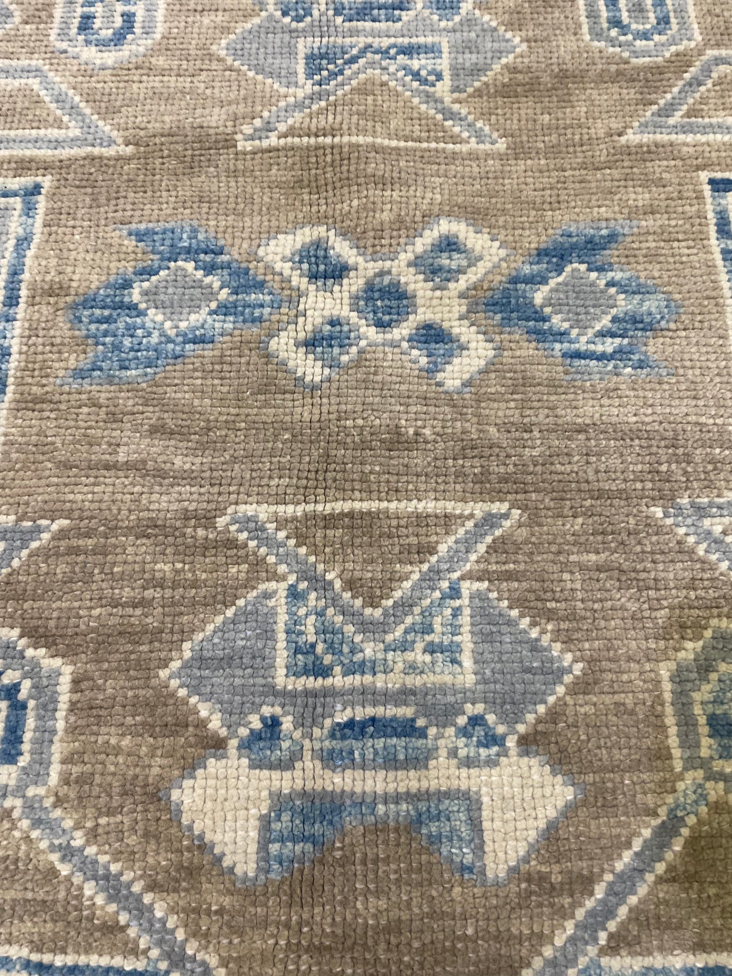 Hand-Knotted Wool Rug Turkish Oushak 8'3" x 10'5"