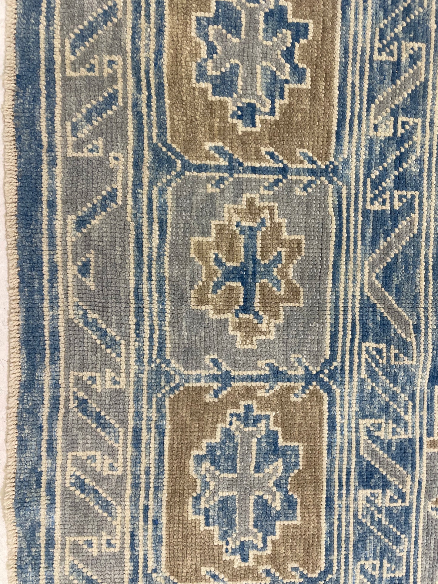 Hand-Knotted Wool Rug Turkish Oushak 8'3" x 10'5"