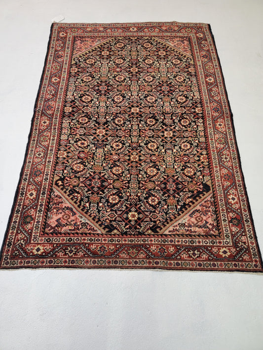 Hand-Knotted Wool Persian Meshk abad/Sultan abad 4'4" x 6'6"