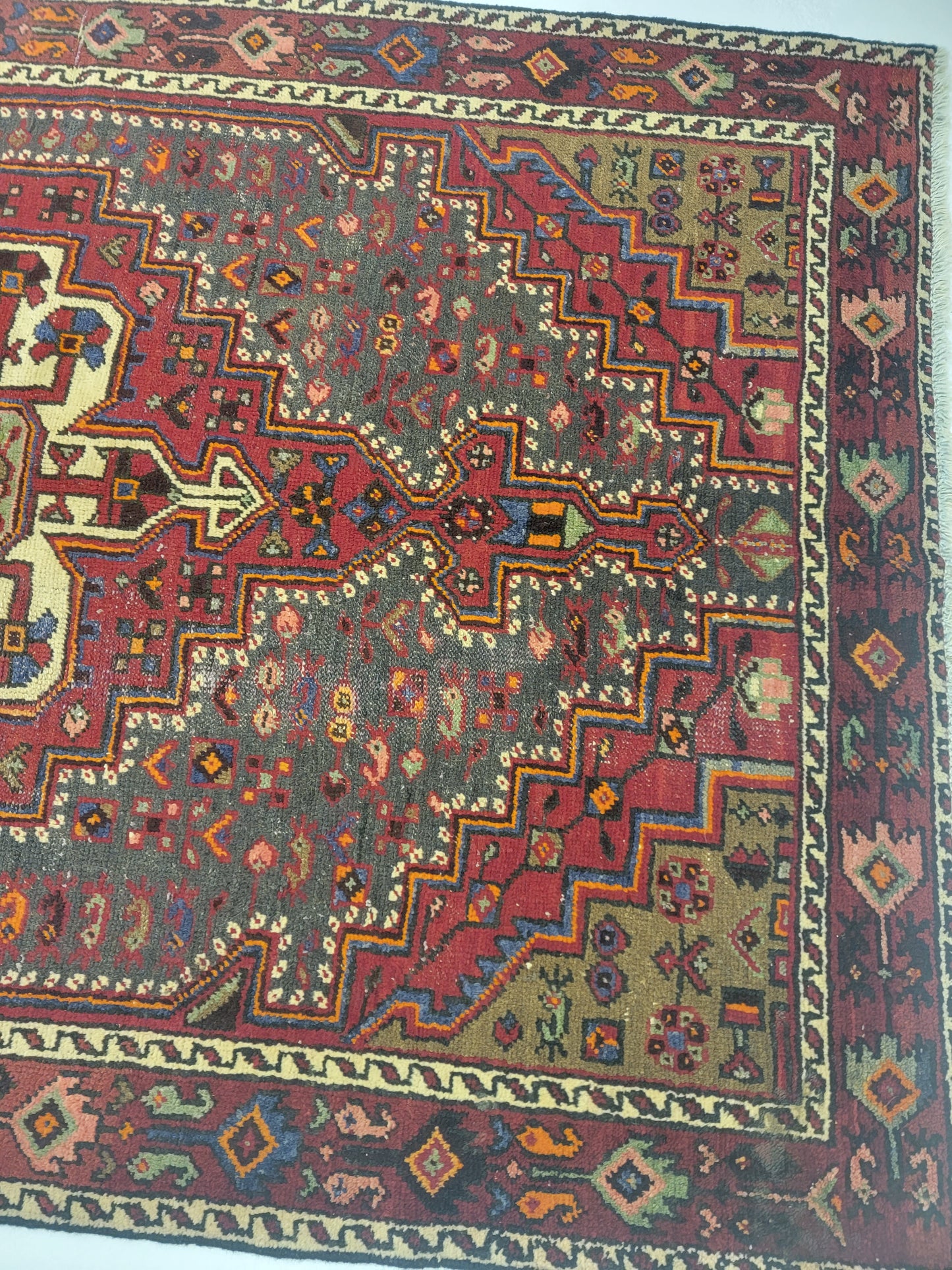 Hand-Knotted Wool Zanjan Hamedan 4'5" x 6'8"