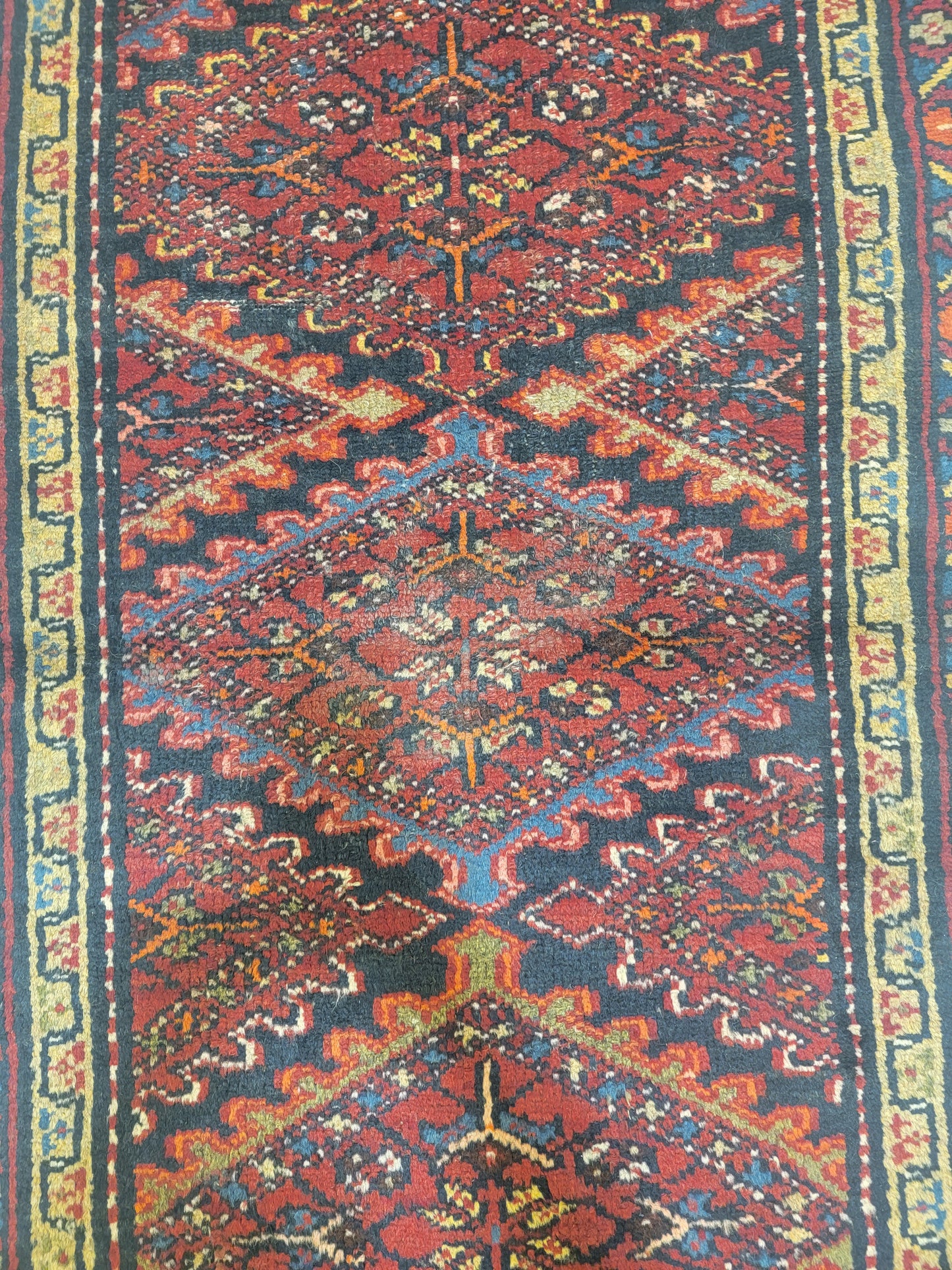 Hand-Knotted Wool Runner Hamedan 3'3" x 9'7"