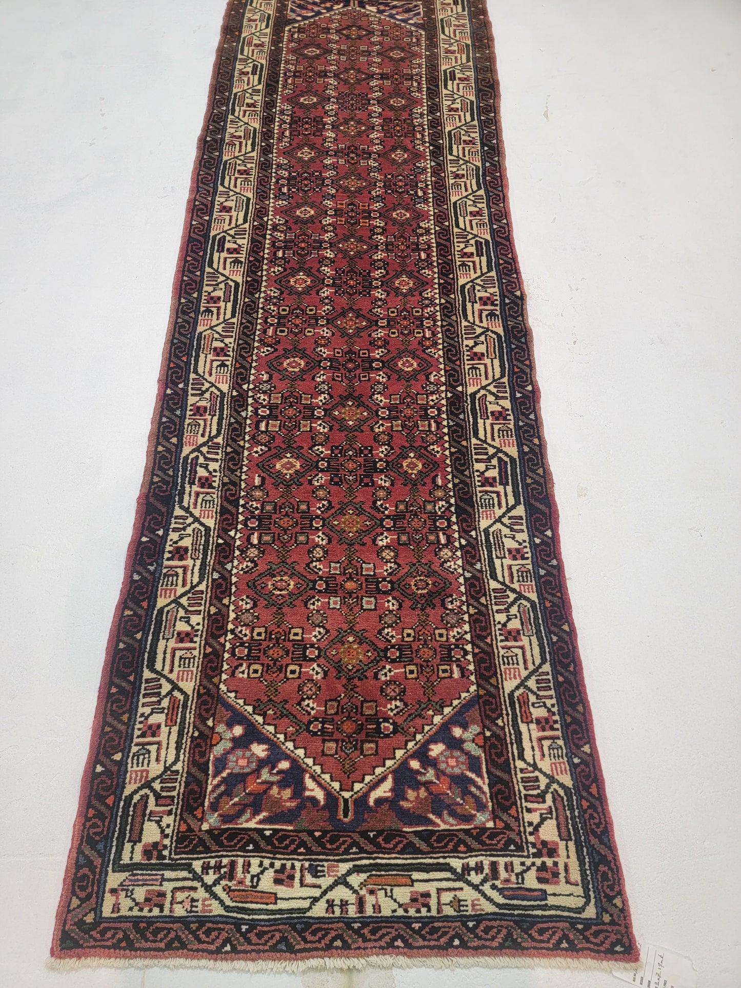 Hand-Knotted Wool Gallery Size Hosseinabad 2'7" x 9'6"