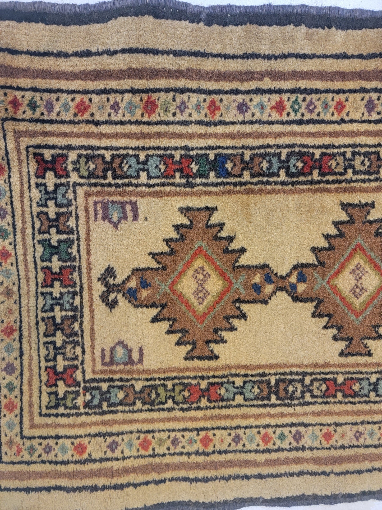 Hand-Knotted Wool Runner Turkmen 1'5" x 8'4"